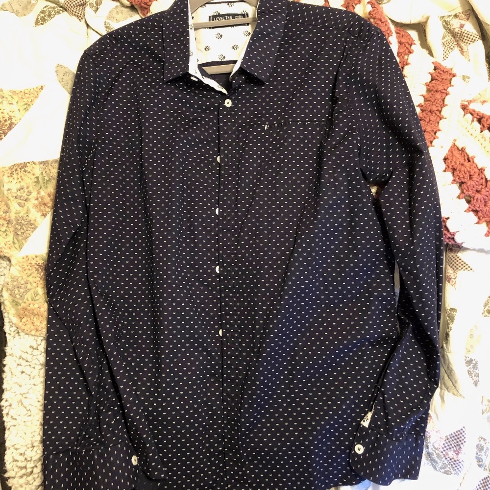 level ten button down